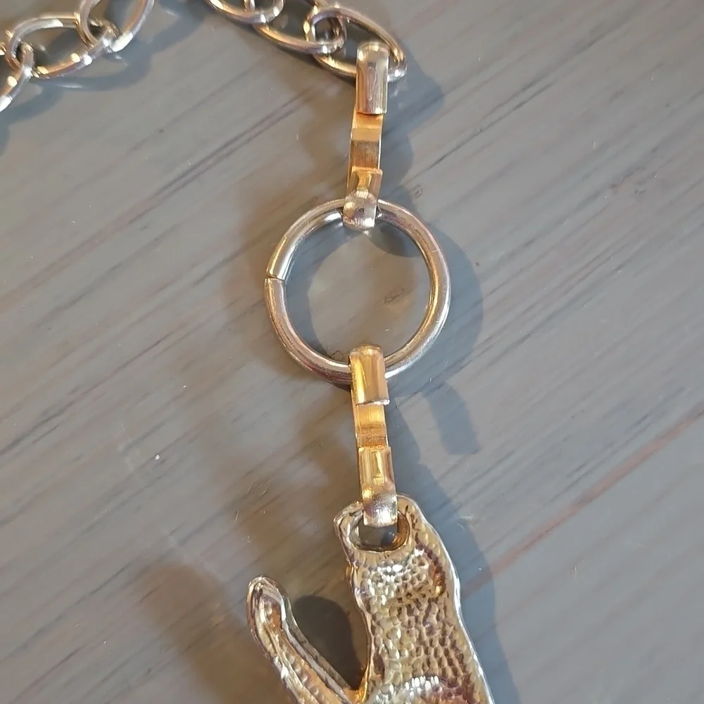 Women's Gold tone SHINY Metal Leopard/ Jaguar slip clasp belt Vintage Sz.L/XL